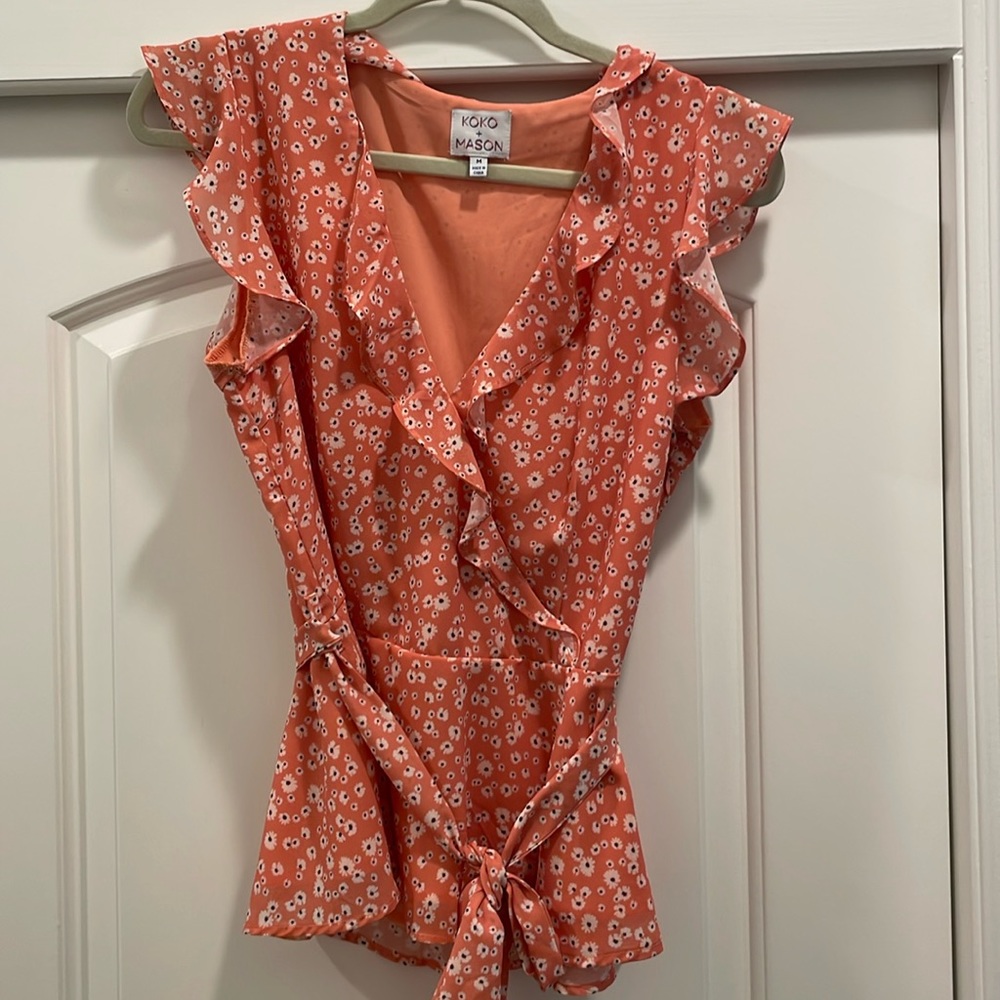 Koko + Mason Daisy Printed Short Sleeve Blouse